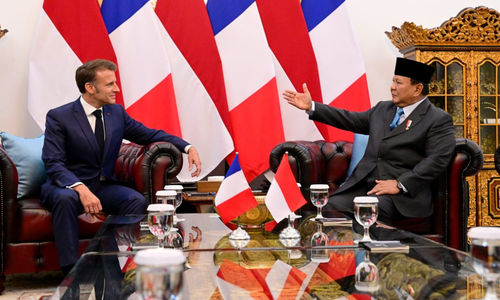 Presiden Prancis bertemu dengan Prabowo.