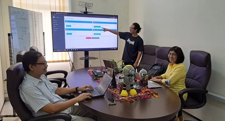 Dosen FTI UKDW Kembangkan Sistem Essay Scoring Berbasis Kemiripan Teks