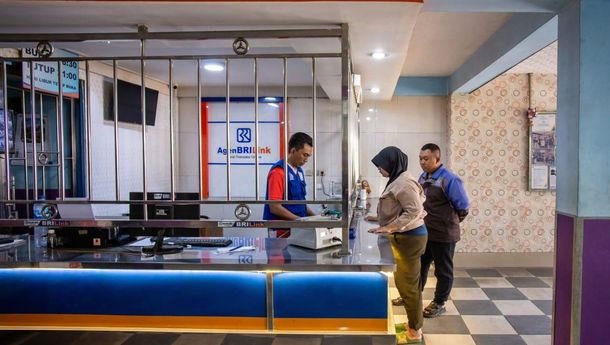 Layanan Keuangan BRI Tetap Prima Berkat AgenBRILink, E-Channel dan BRImo