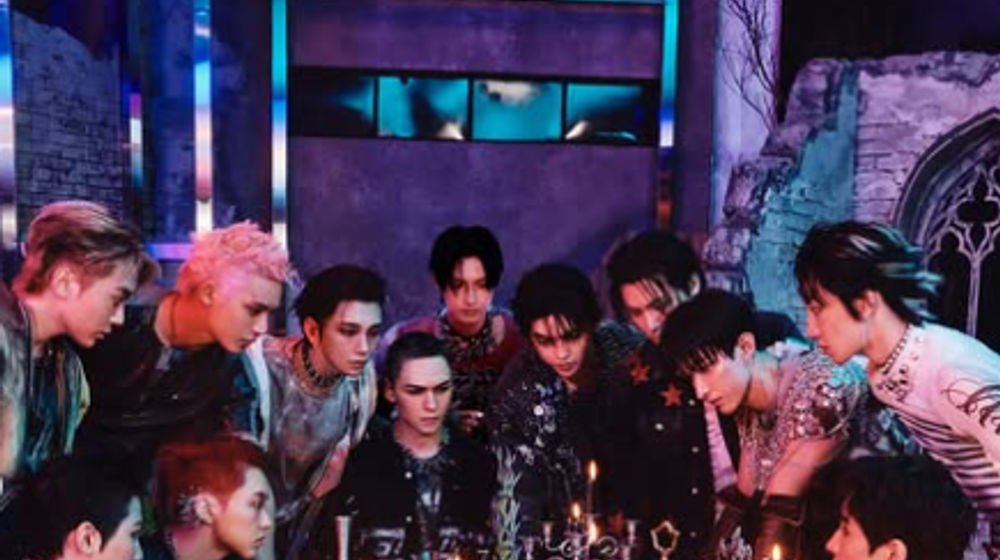 Boy group K-Pop, SEVENTEEN.