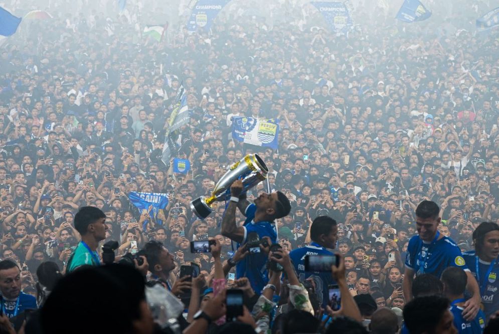 BRI Liga 1 2024/2025 Ditutup Sukses, BRI Buktikan Sepak Bola Sebagai Sarana Sinergi Pemberdayaan Olahraga dan UMKM