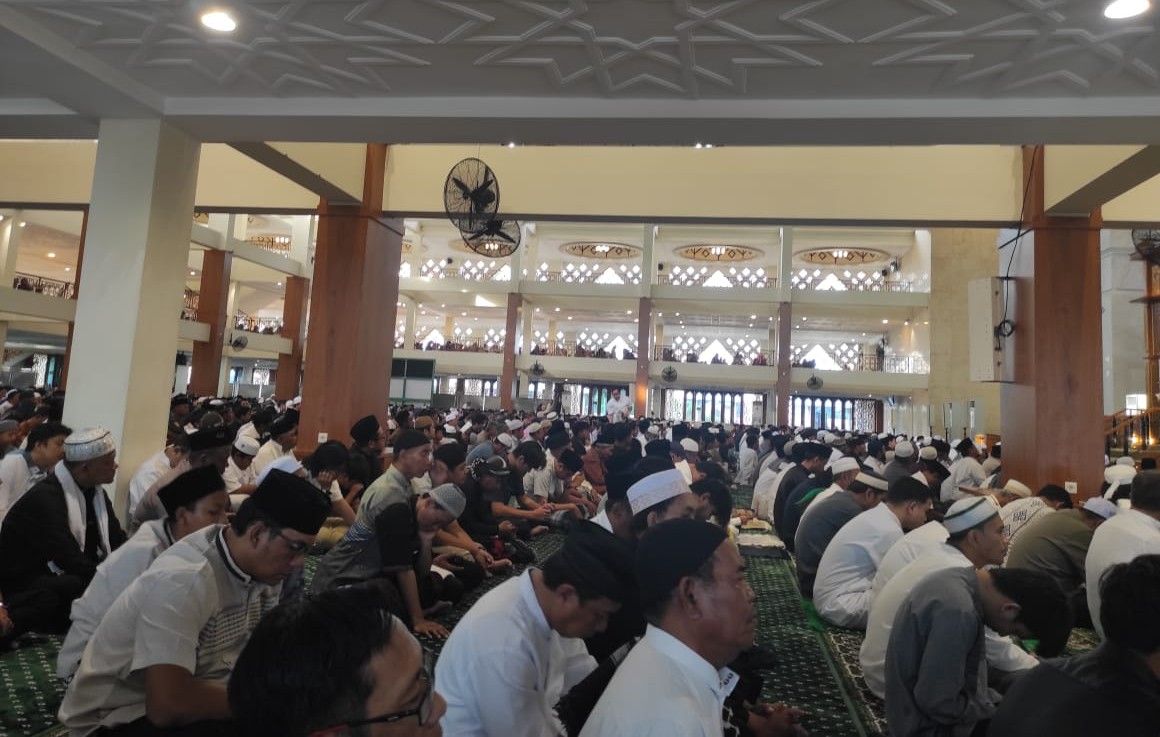 Shalat di BIC, Wawali Seruan Hijau di Iduladha
