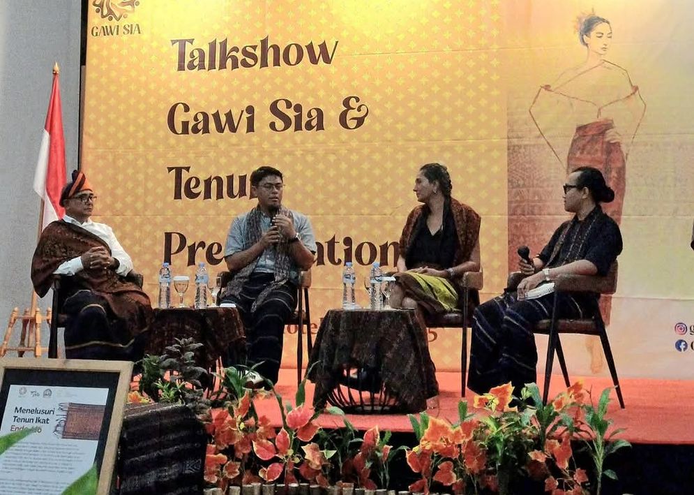 talk show.jpg