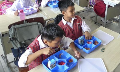 MAKAN BERGIZI.jpg