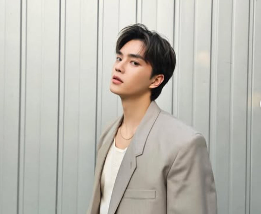 Aktor Korea Selatan, Song Kang.