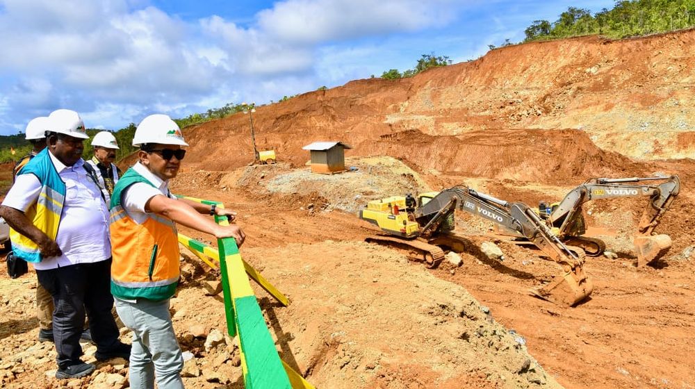 Menteri ESDM Bahlil Lahadalia memantau langsung PT GAG Nikel 