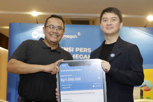 Peluncuran e-SBN Trimegah - Panji 2.jpg