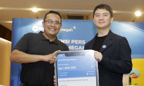 Peluncuran e-SBN Trimegah - Panji 2.jpg