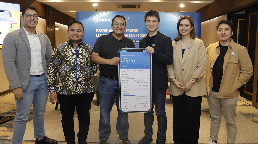 Peluncuran e-SBN Trimegah - Panji 4.jpg