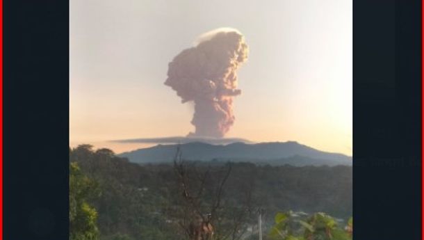Lewotobi Laki-laki 'Mengamuk' Lagi, Kolom Debu Melambung Hingga 1000 Meter Dpl