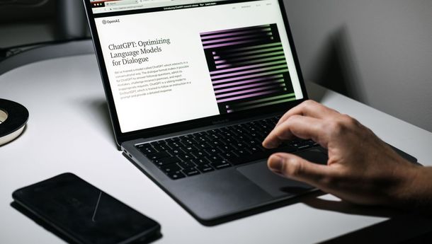 Menyambut dan Mewaspadai Teknologi Canggih, ChatGPT