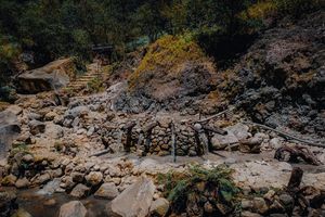 Kawah Rengganis Ciwidey.