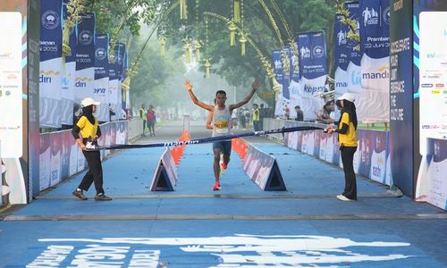 Cetak Rekor! Mandiri Jogja Marathon 2025 Capai Puncak, 9.200 Pelari dan NDX AKA Ramaikan Prambanan