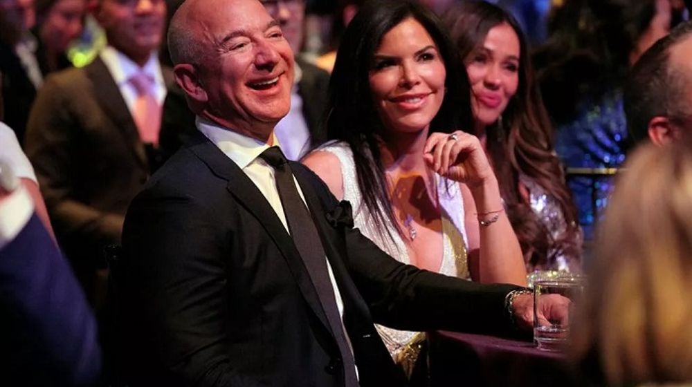 Jeff Bezos dan Lauren Sánchez.