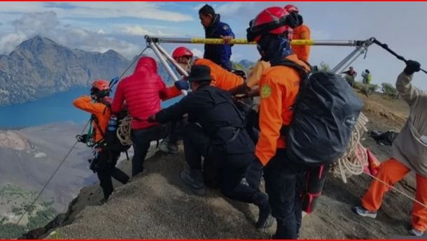 Turis Brasil Jatuh di Gunung Rinjani, Kemenparekraf dan Kedubes Brasil Turun Tangan