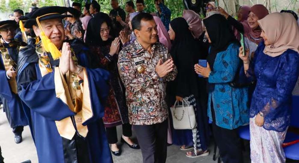 gub pendidikan.jpg
