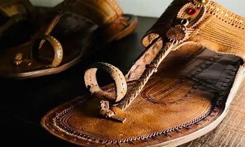 sandal prada.jpg