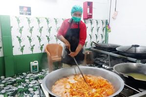 UMKM Penerima KUR BRI Sukses Dukung Program MBG dan Ekspansi Usaha