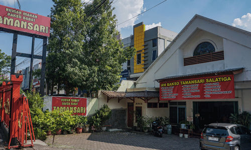 Tempat Makan Bakso Babat Taman Sari, Salatiga.