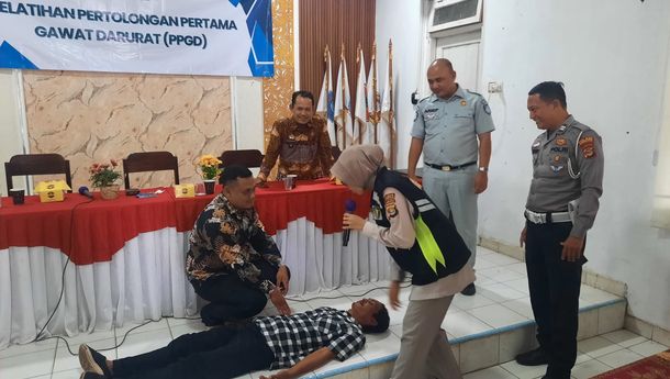 Jasa Raharja Gelar Pelatihan Pertolongan Pertama Gawat Darurat di Pesawaran