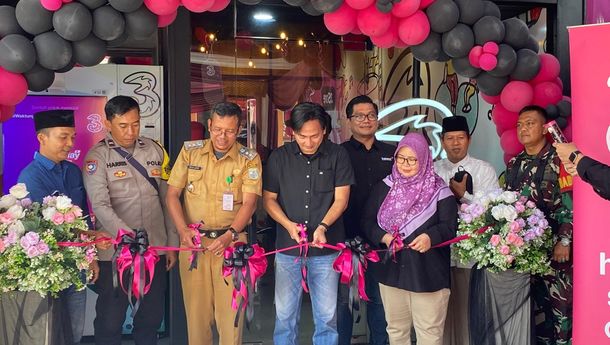 Indosat Resmikan 3Store Baru di Kota Jambi dengan Konsep Lebih Modern dan Digitalisasi