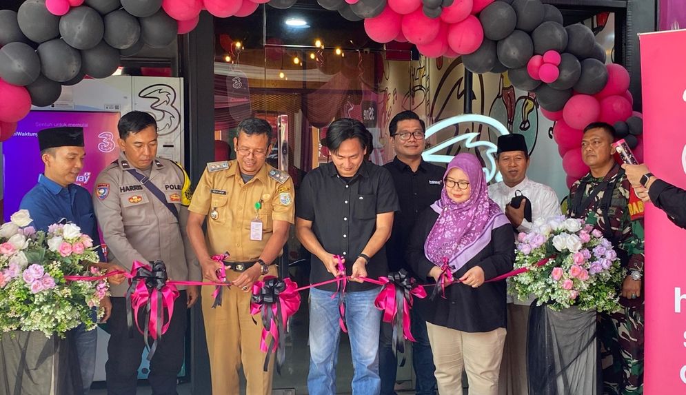 Indosat Resmikan 3Store Baru di Kota Jambi dengan Konsep Lebih Modern dan Digitalisasi