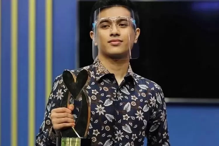 Christoper-Farrel-Milleno-Kusuma-_-IG-3350232990.jpg