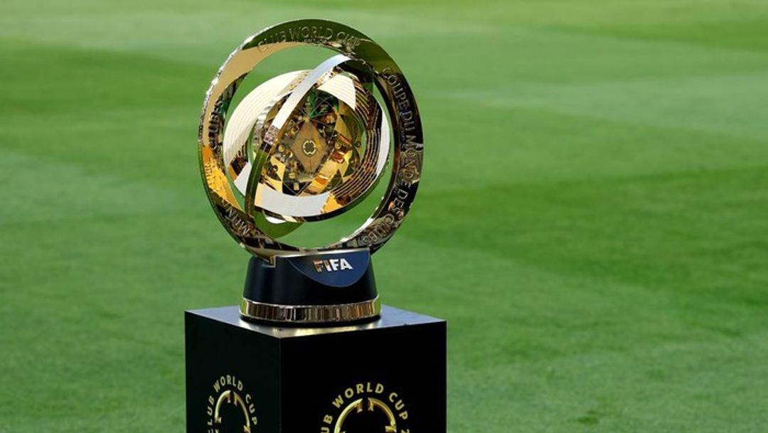 piala-dunia-antarklub-2025-trofi-piala-dunia-antarklub-1748771005684_169.jpeg