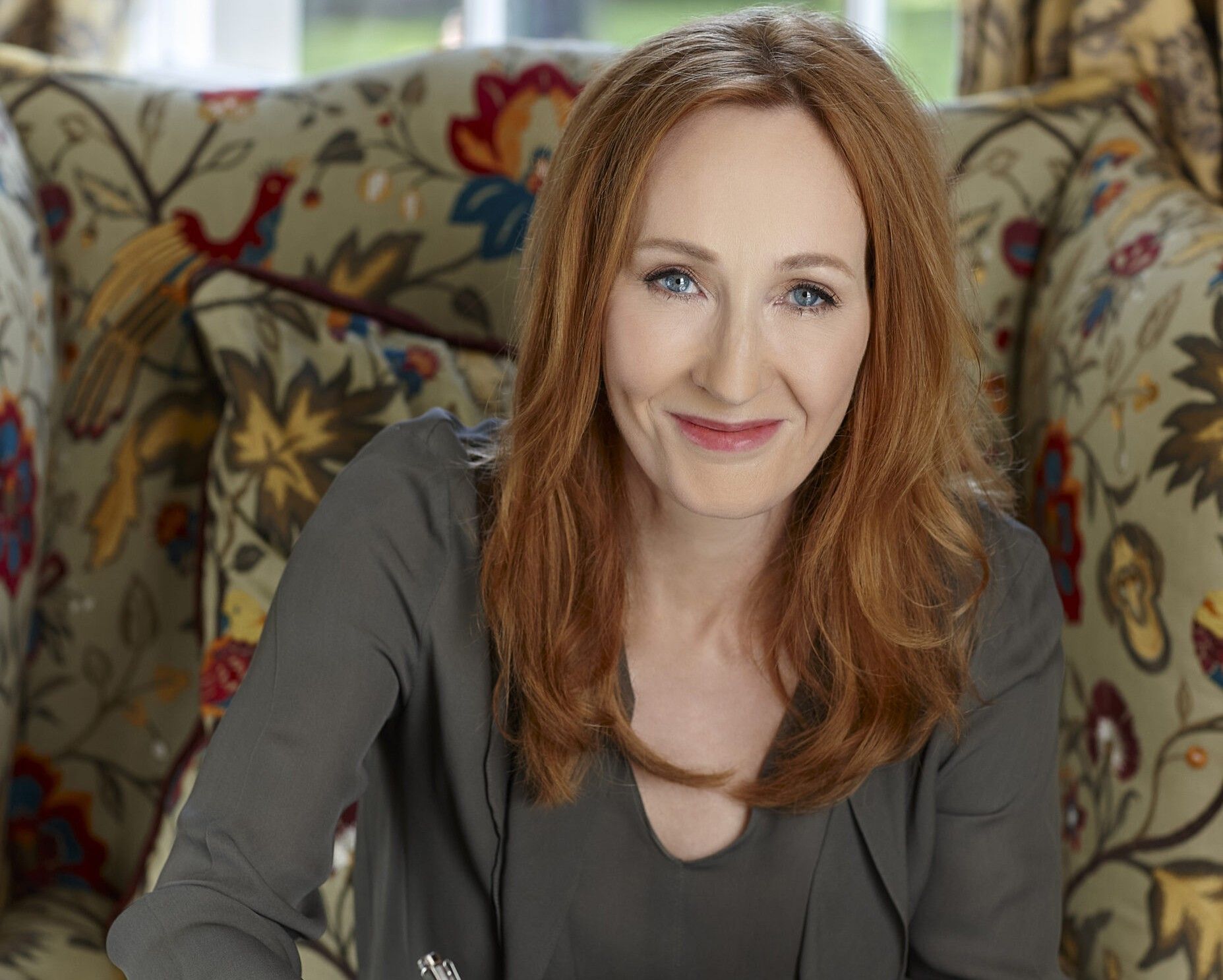 J.K.-Rowling-2021-Photography-Debra-Hurford-Brown-scaled.jpg