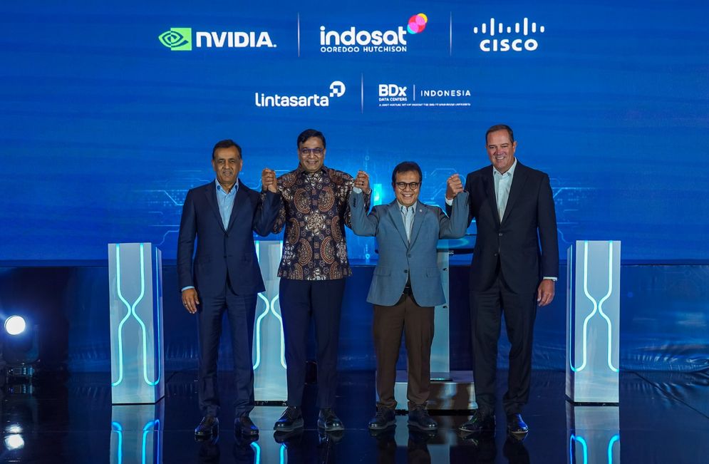 Komdigi Luncurkan AI Center of Excellence 