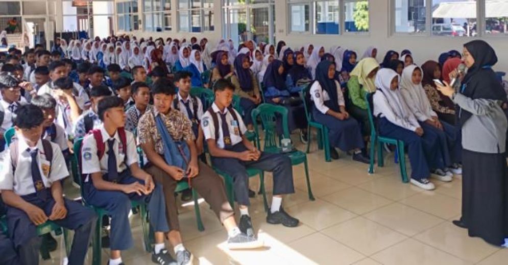 sekolah.jpg