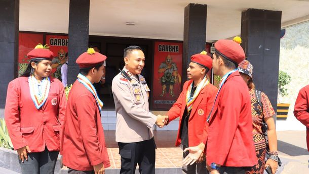 PMKRI Maumere Audiensi dengan Kapolres Sikka, Soroti Maraknya Aksi Debt Collector Ilegal