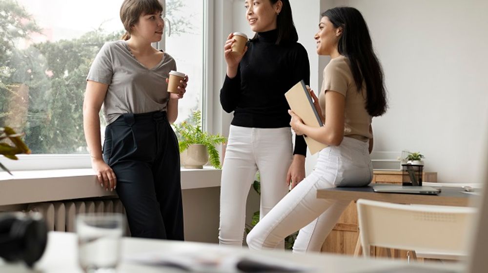 Ilustrasi Gen Z di tempat kerja.