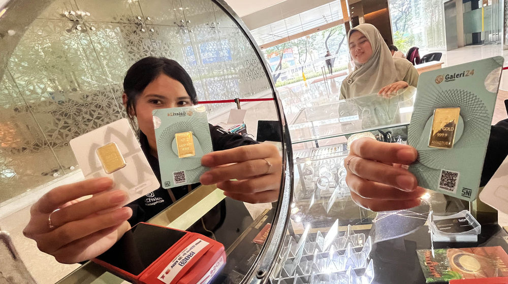 Perdaganagn Emas Logam Mulia - Panji 2.jpg