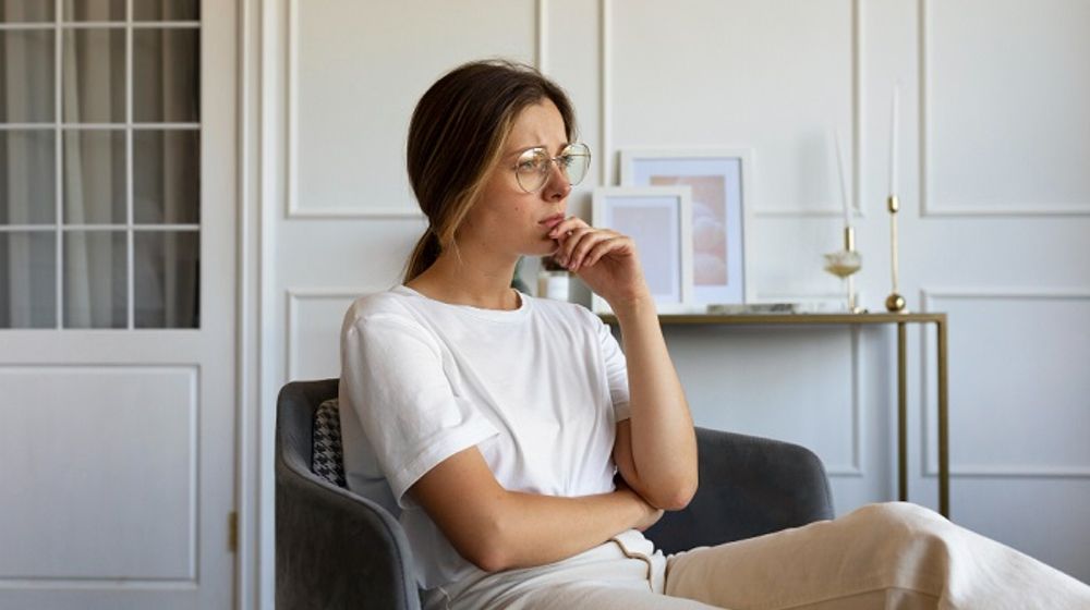 Ilustrasi orang bengong.