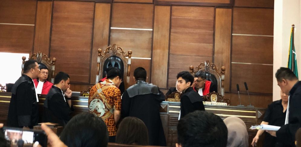 sidang2.jpg