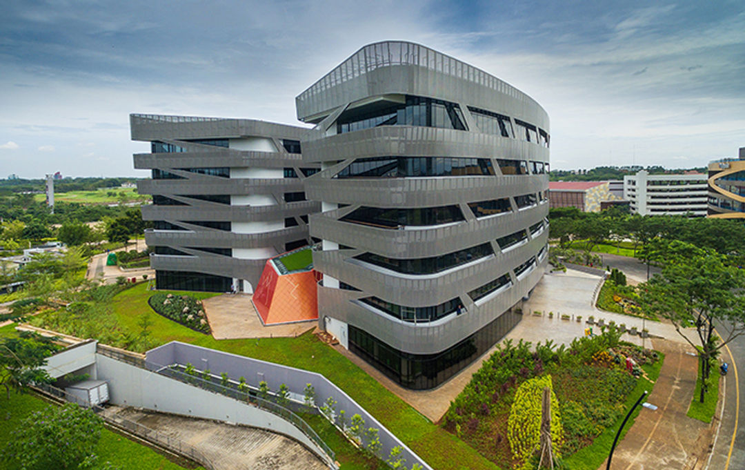 feature-indonesia-campus-01.jpg