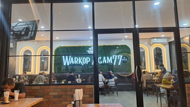 Temukan Kuliner Seru di Warkop Agam 77, Ada Mie Goreng Bangladesh hingga Kopi Tarik