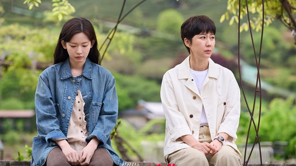 Drama Korea terbaru tayang Agustus 2025 Love, Take Two.