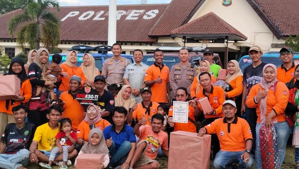 Jasa Rahaja Bersama Mitra Kampanye Keselamatan Berlalu Lintas ke Komunitas Otomotif Lampung Utara