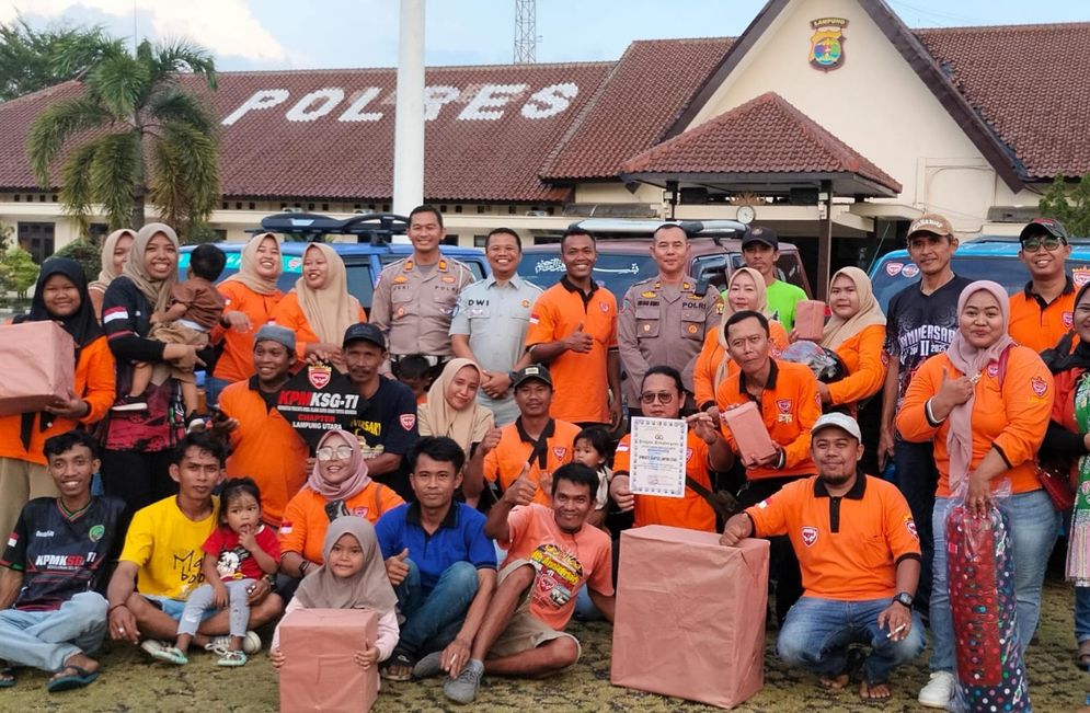 Jasa Rahaja Bersama Mitra Kampanye Keselamatan Berlalu Lintas ke Komunitas Otomotif Lampung Utara