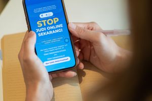 Foto Ilustrasi - Cabang Indonesia dari Global Anti-Scam Alliance Diluncurkan untuk Melawan Penipuan Digital yang Semakin Meningkat dan Melindungi Konsumen.jpeg