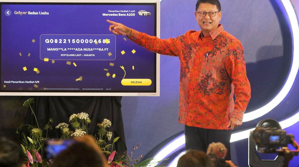 Undian Gebyar Badan Usaha BCA - Panji 1.jpg