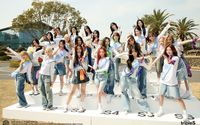 Grup K-pop, tripleS.