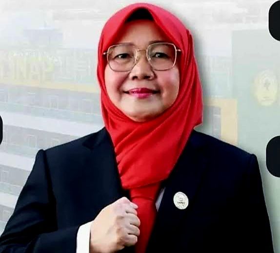 Direktur RSU Haji Medan Sri Suriani Purnamawati