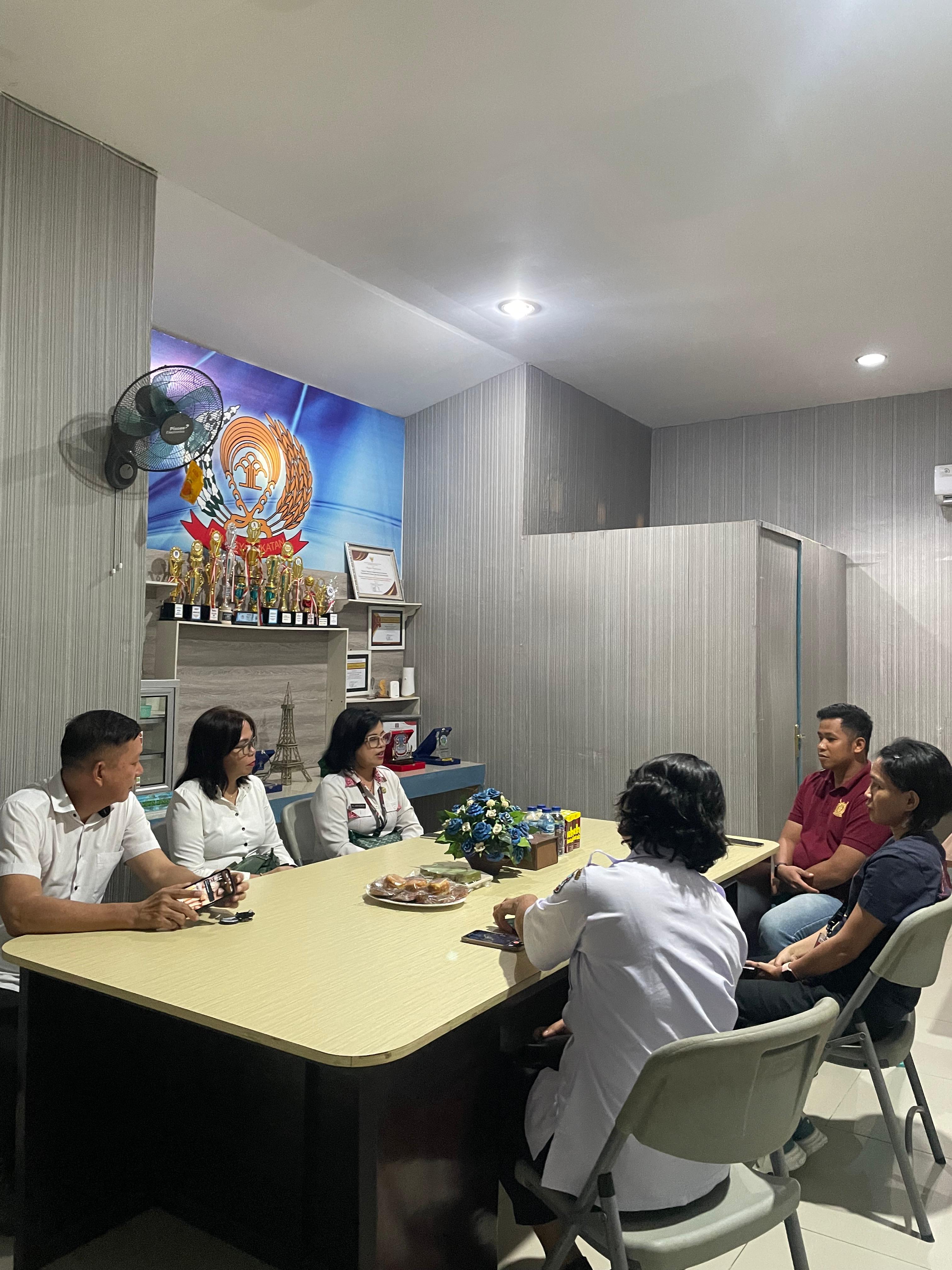 Rutan Manado dan DLH Manado membahas pengelolaan sampah. (Foto:Istimewa)