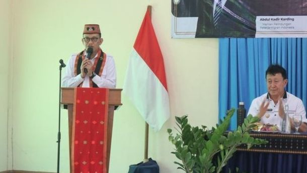 Menteri P2MI Dorong Sekolah di Labuan Bajo Buka Program Kelas Migran
