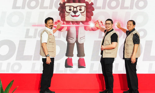 Peresmian Lion Hub Halim - Panji 1.jpg