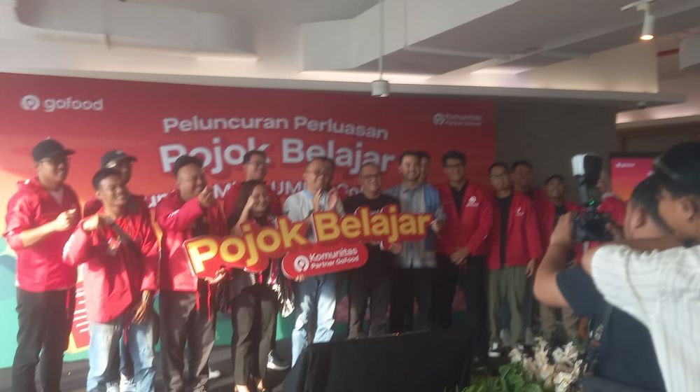 Konferensi pers perluasan program Pojok Belajar GoFood, Jakarta, Jumat, 8 Agustus 2025.