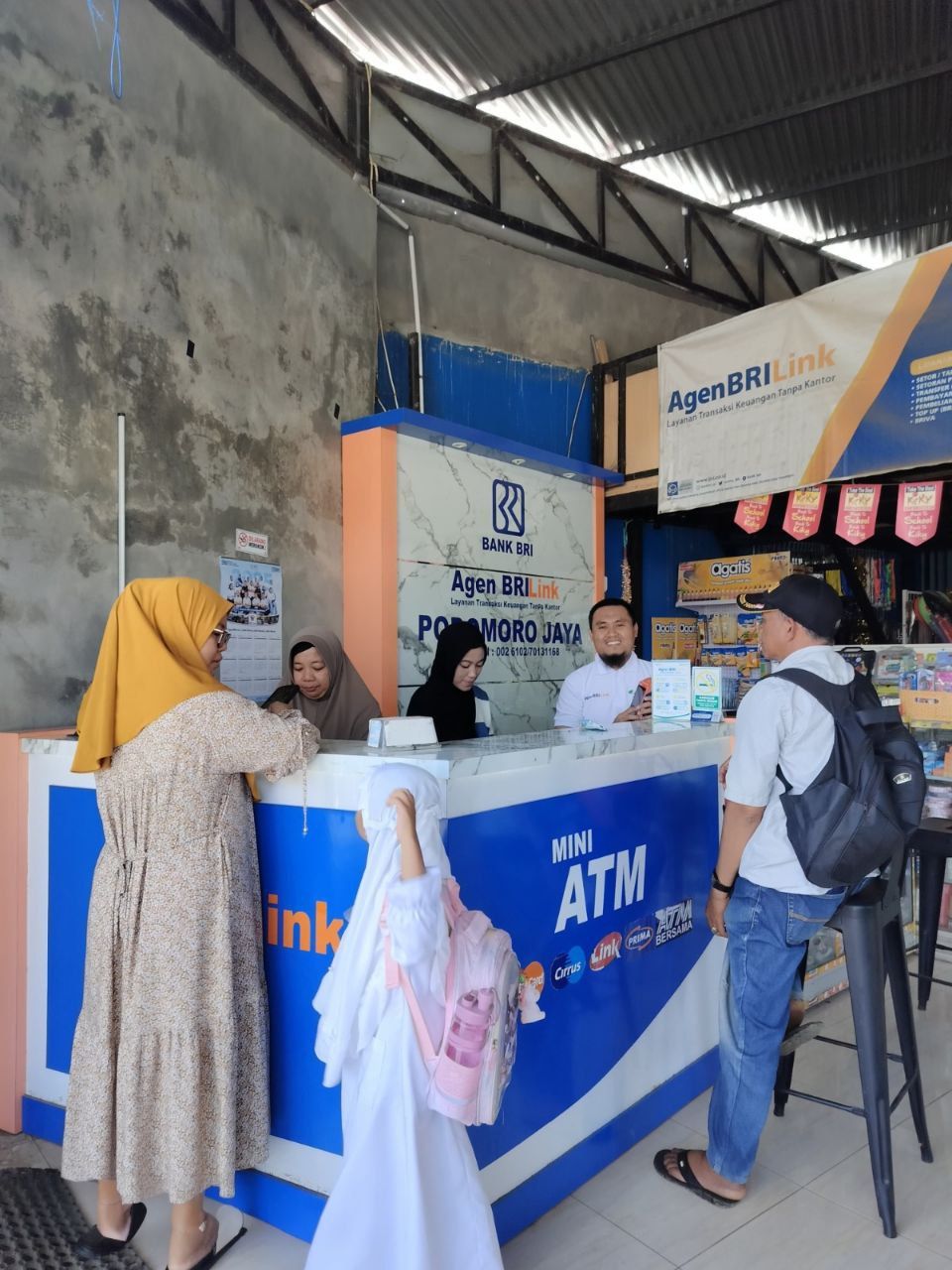 Petani Gowa Tak Perlu Jauh ke Bank, AgenBRILink Jadi Solusi
